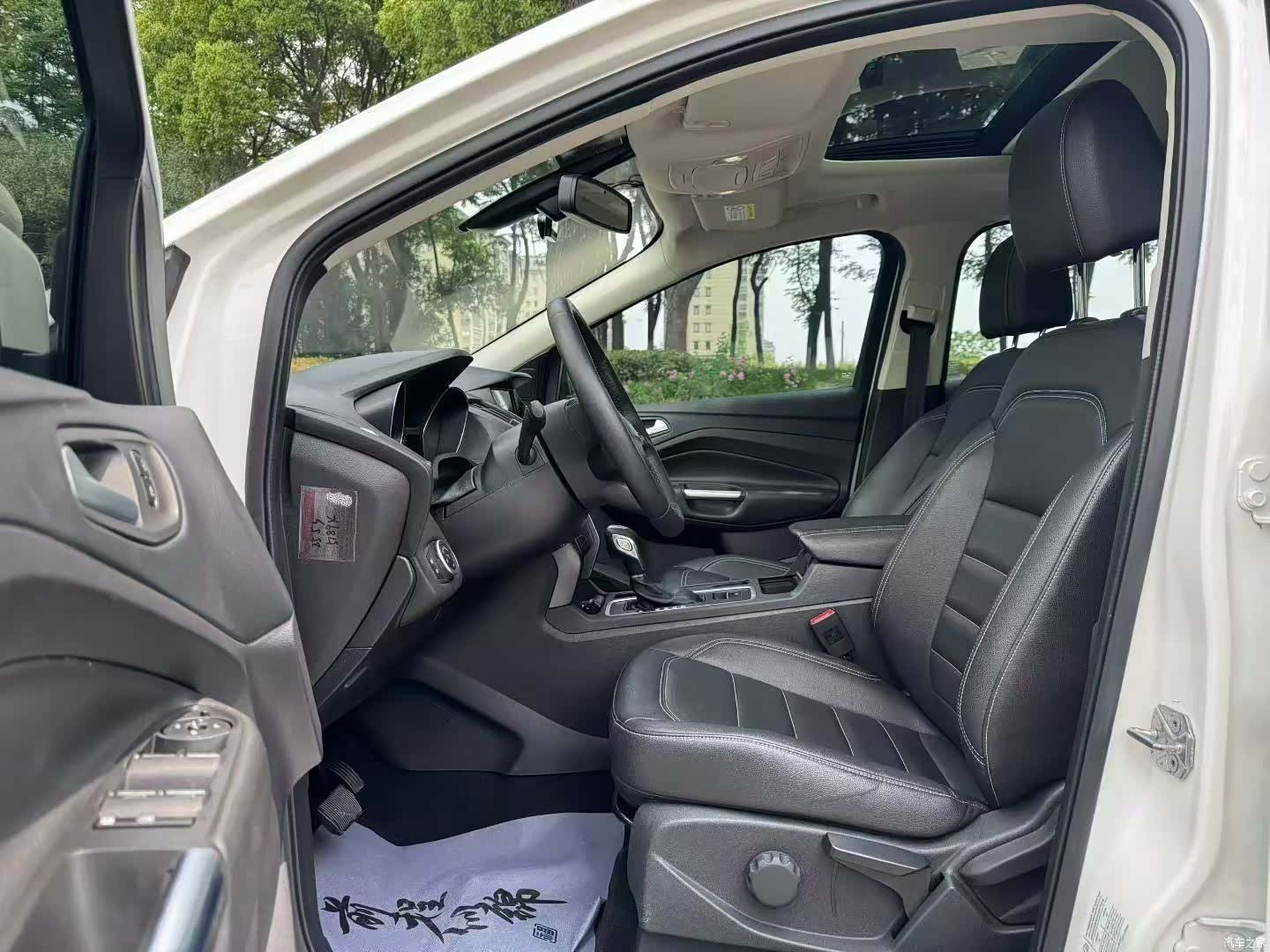 Ford Kuga, 2019 6