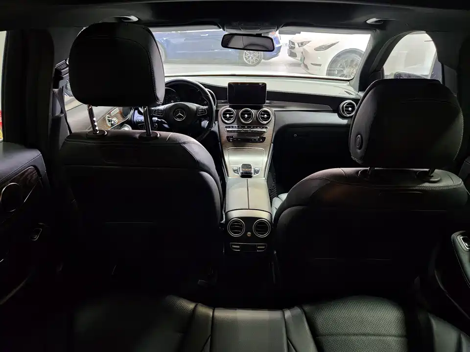 Mercedes-Benz GLC Mercedes-Benz GLC