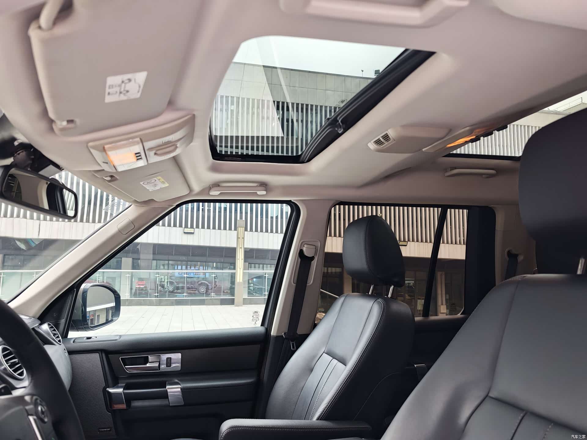 Land Rover Discovery, 2015 18