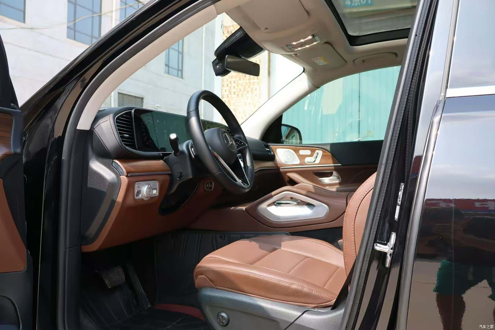 Mercedes-Benz GLE, 2025 все фото