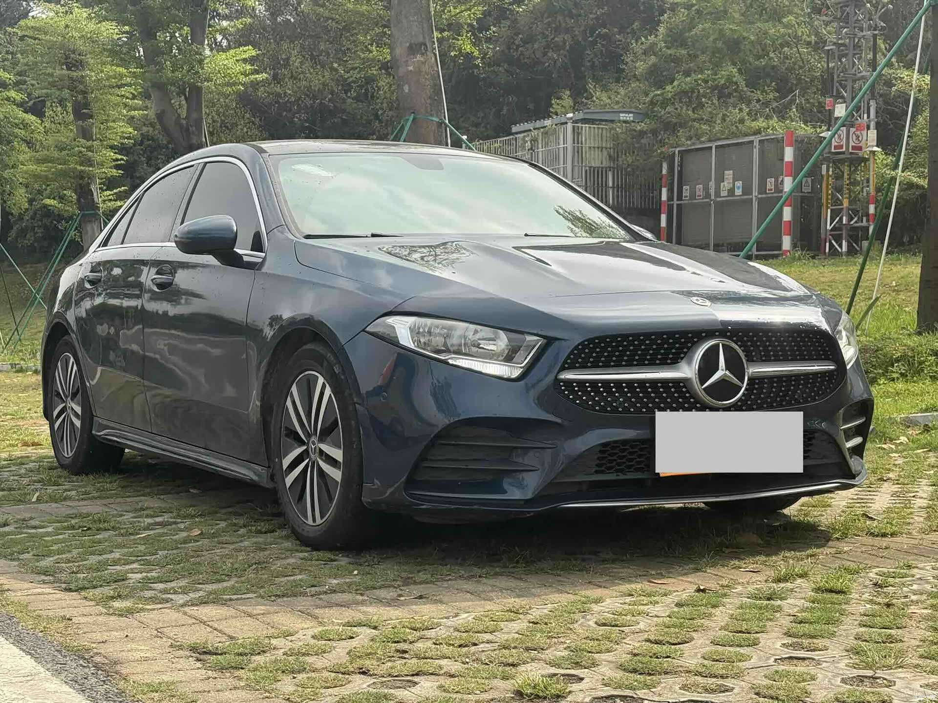 Mercedes-Benz A-Class, 2019 все фото