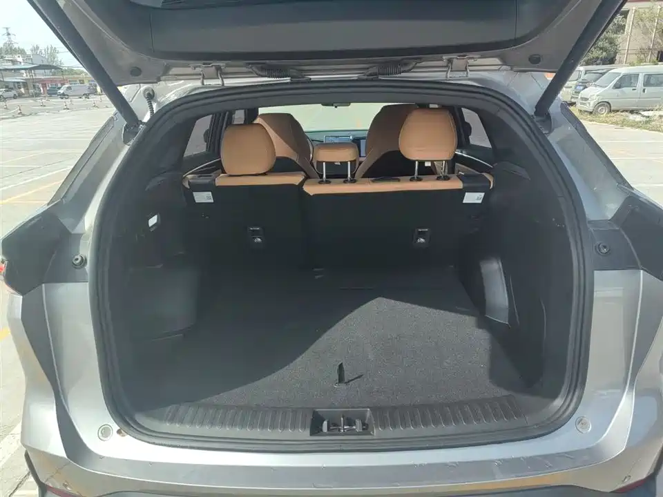 Geely Galaxy Galaxy L7