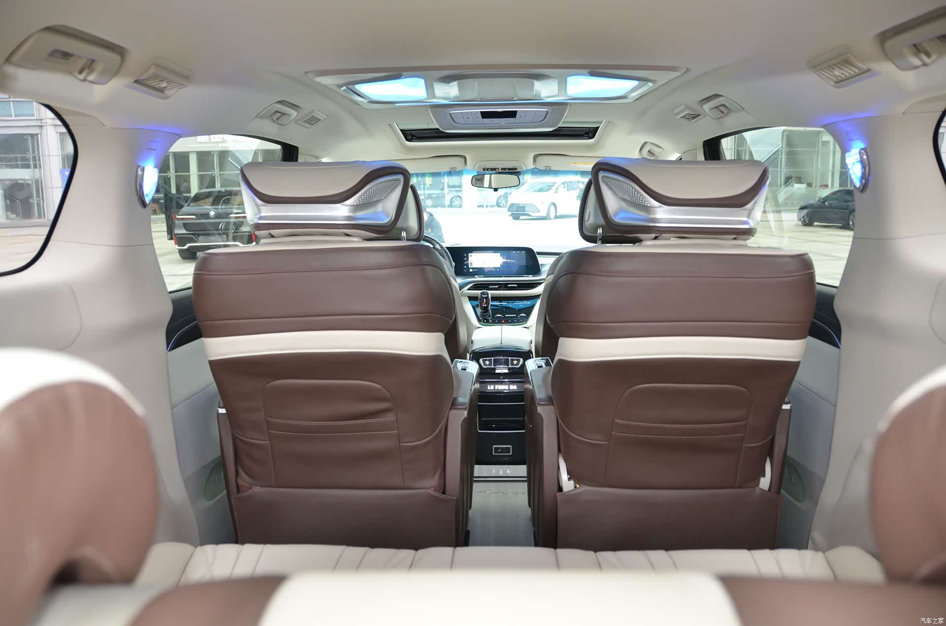 Buick GL8, 2022 16