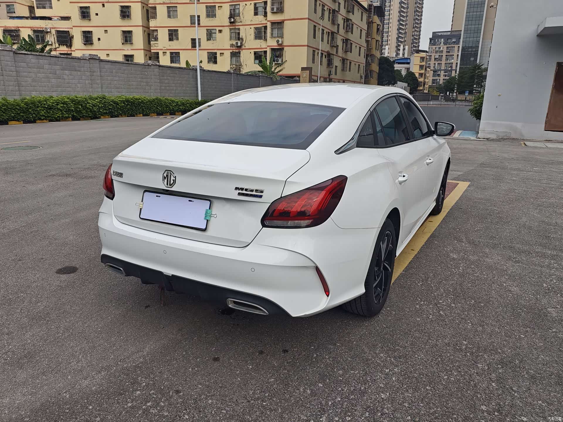 MG MG5, 2022 18