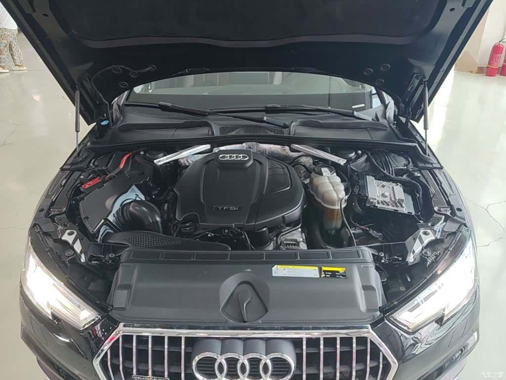 Audi A4, 2018 20