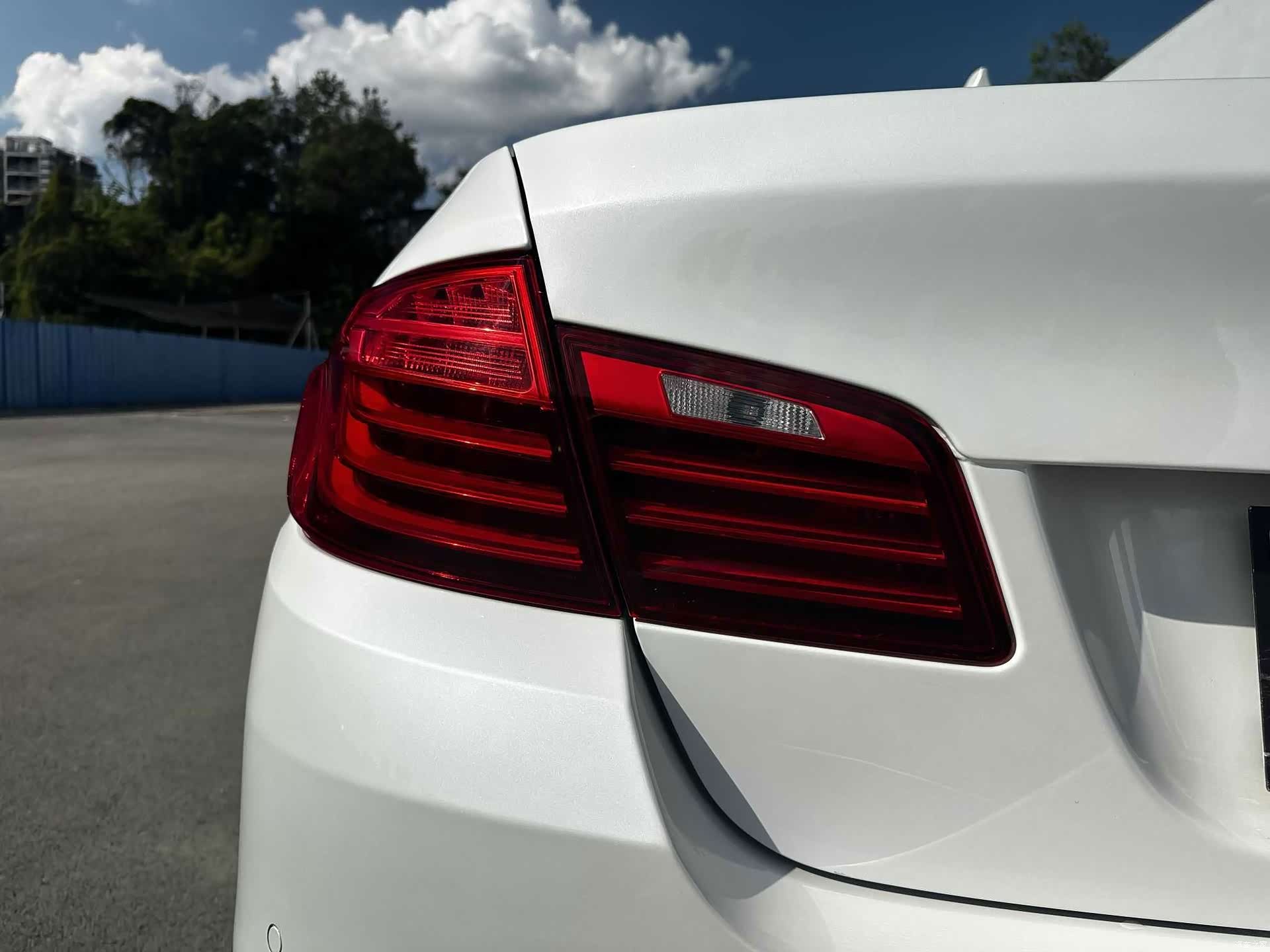 BMW 5 Series, 2016 11
