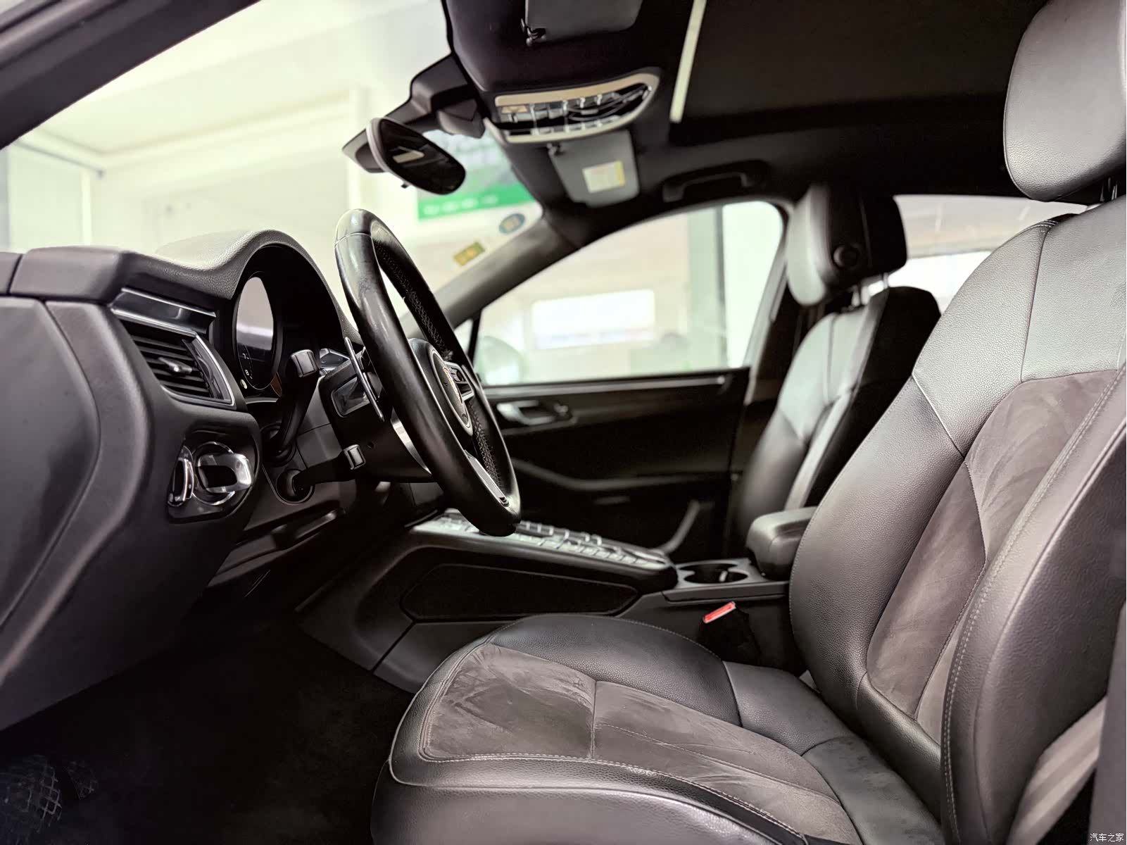 Porsche Macan, 2015 8