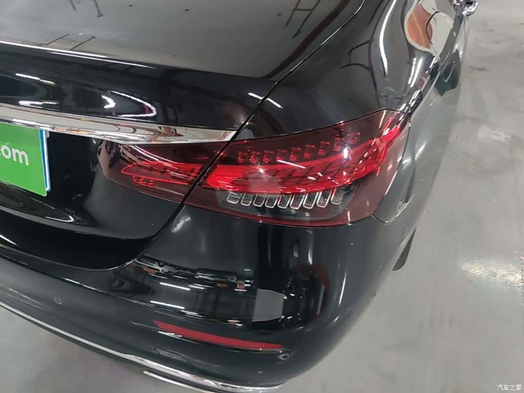 Mercedes-Benz E-Class, 2023 8