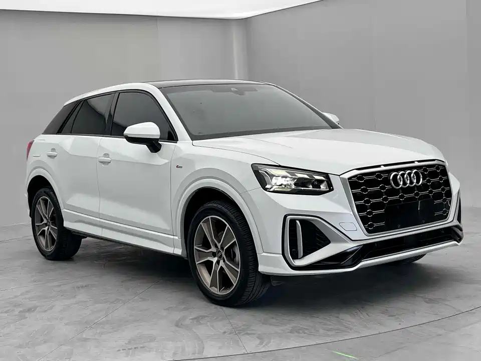 Audi Q2L Audi Q2L