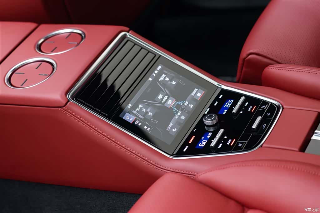 Porsche Panamera, 2022 13