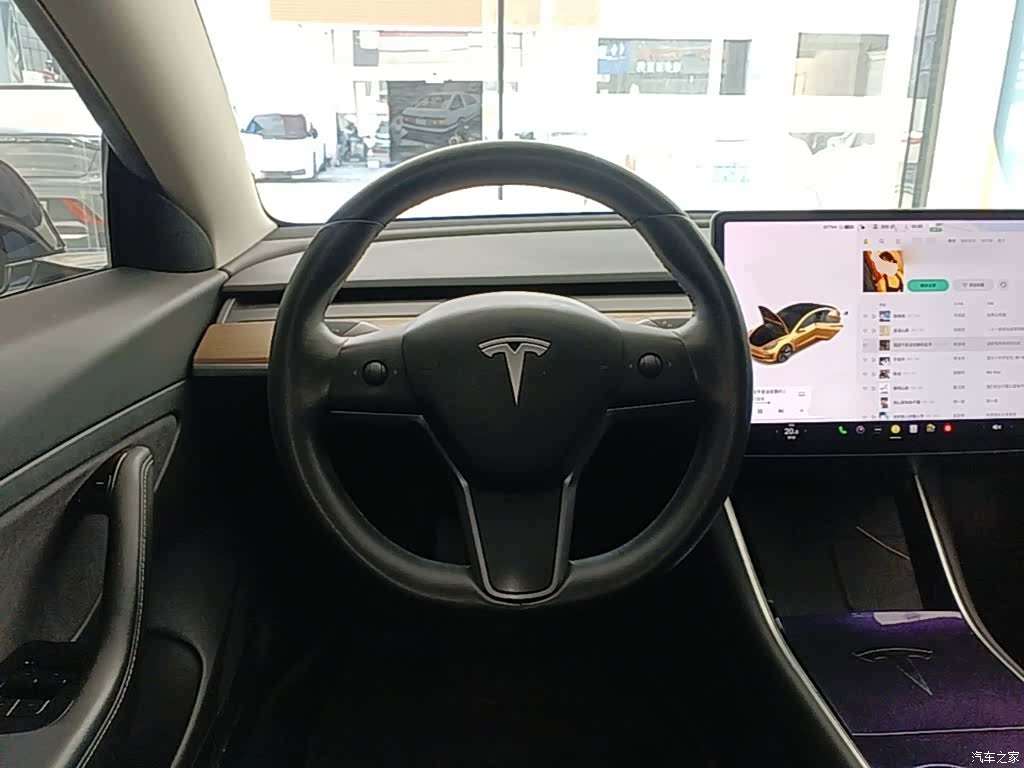 Tesla Model 3, 2021 11