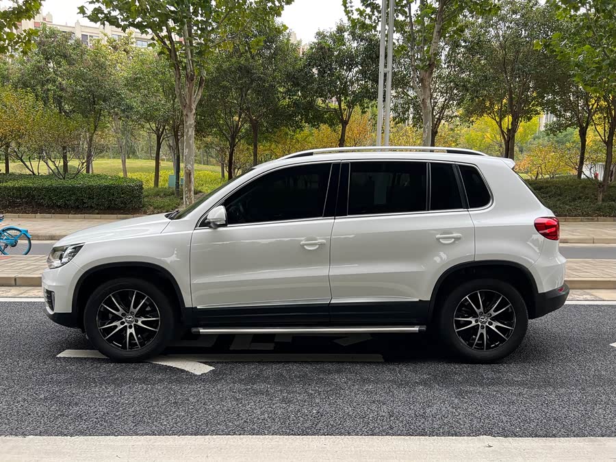 Volkswagen Tiguan 2016, фото 30