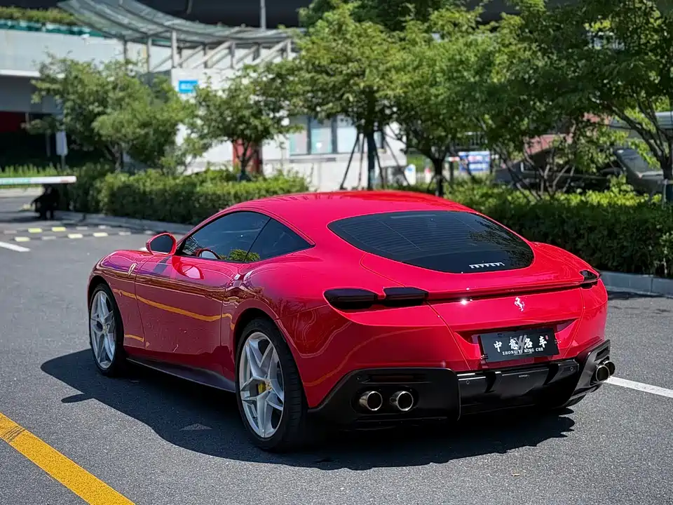 Ferrari Roma