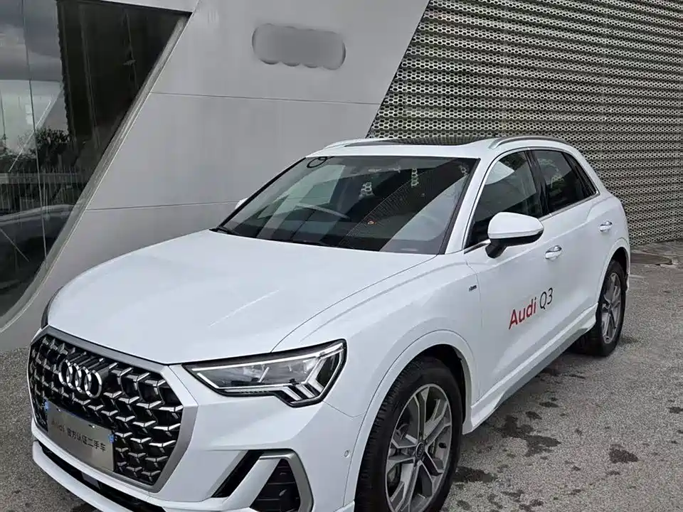 Audi Q3 Audi Q3
