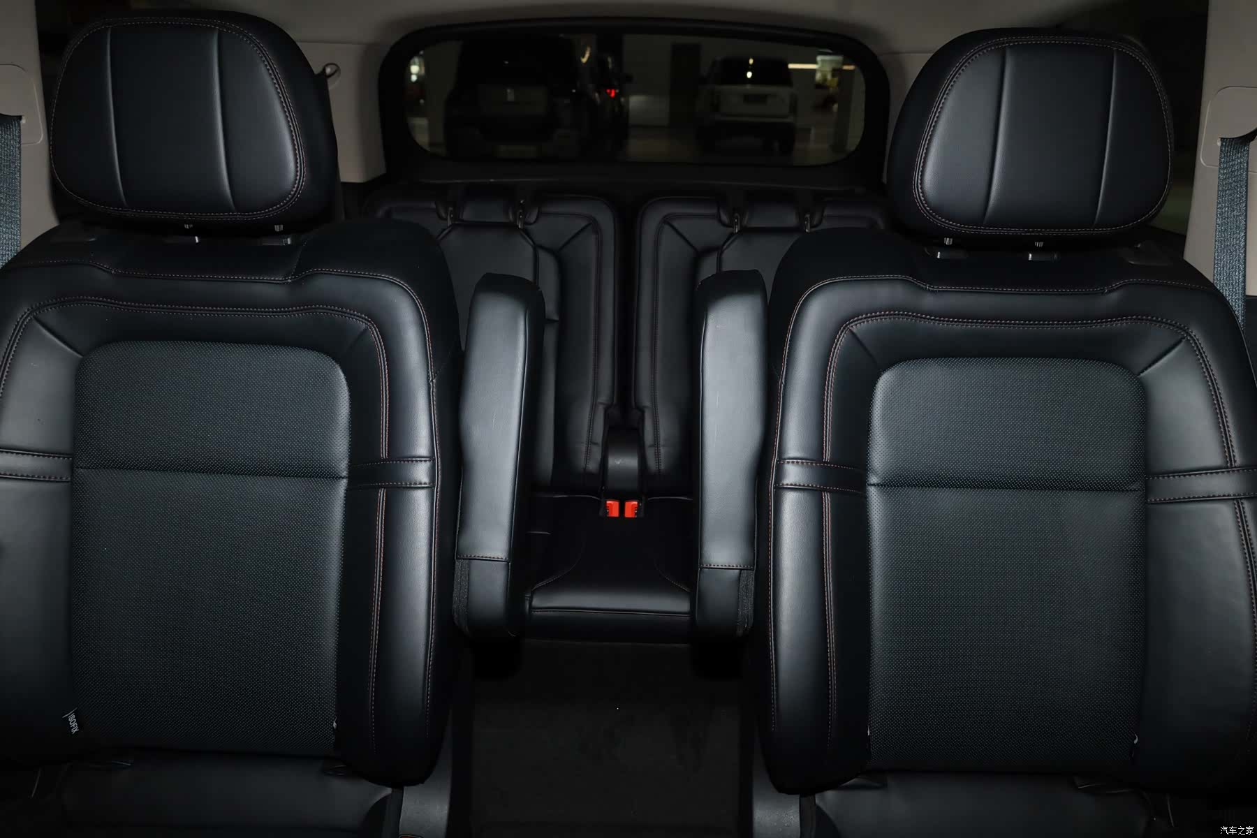 Lincoln Aviator, 2024 31