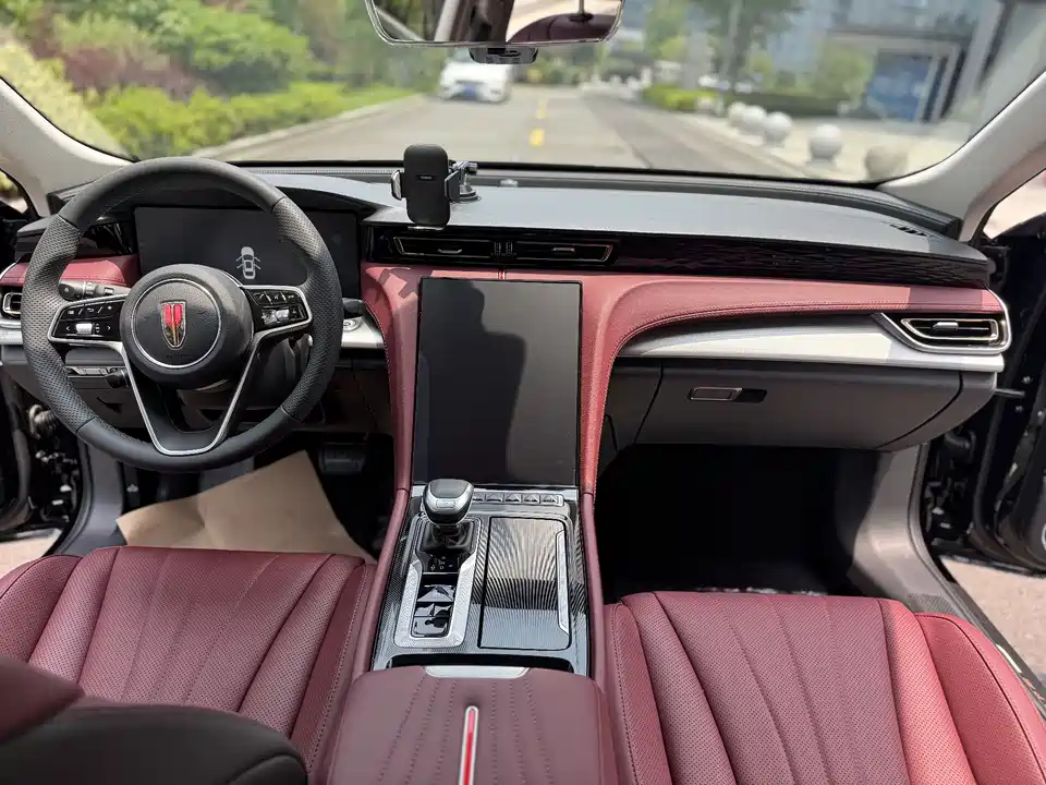 Hongqi H5