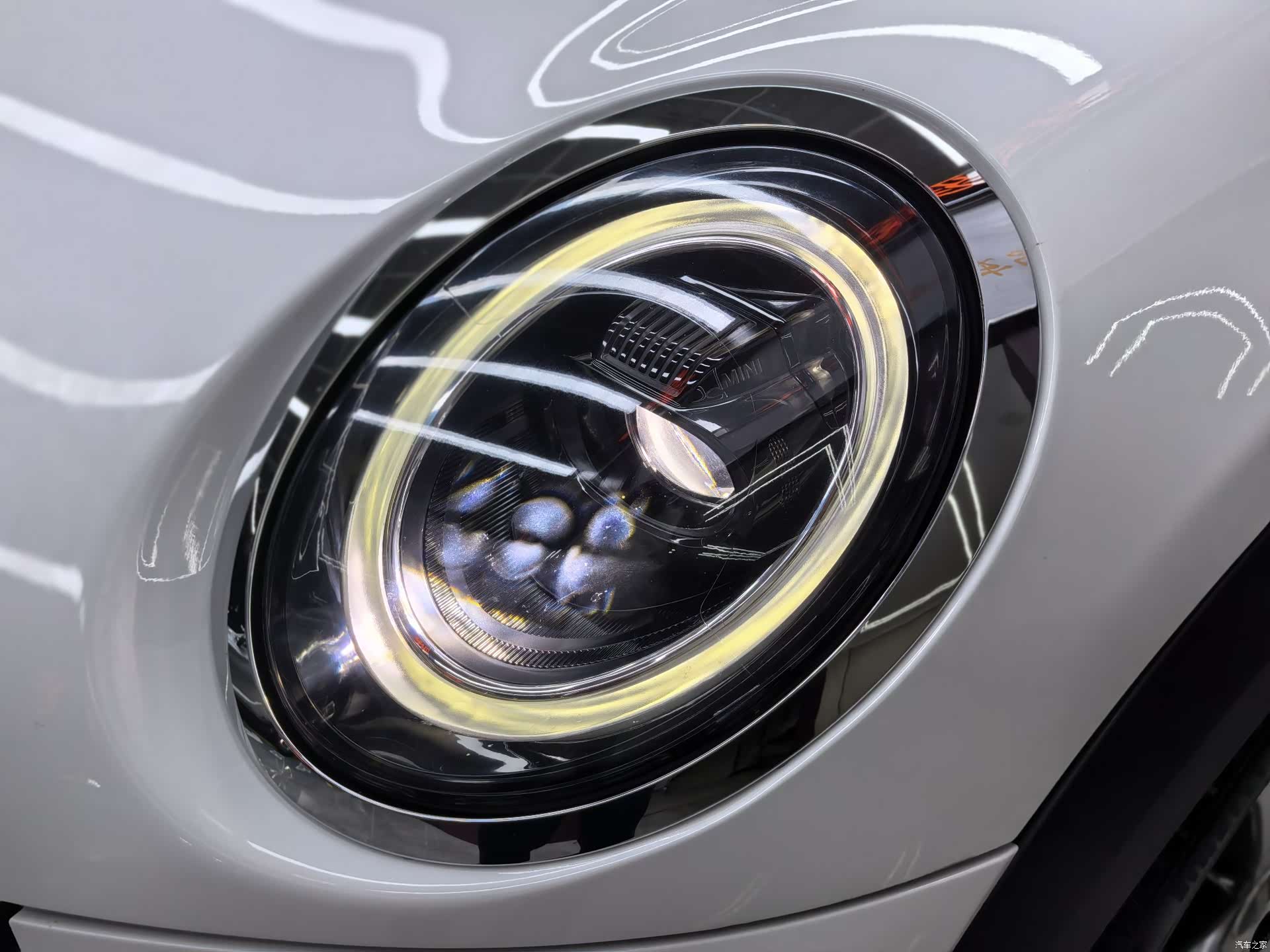 Mini Cooper, 2023 28