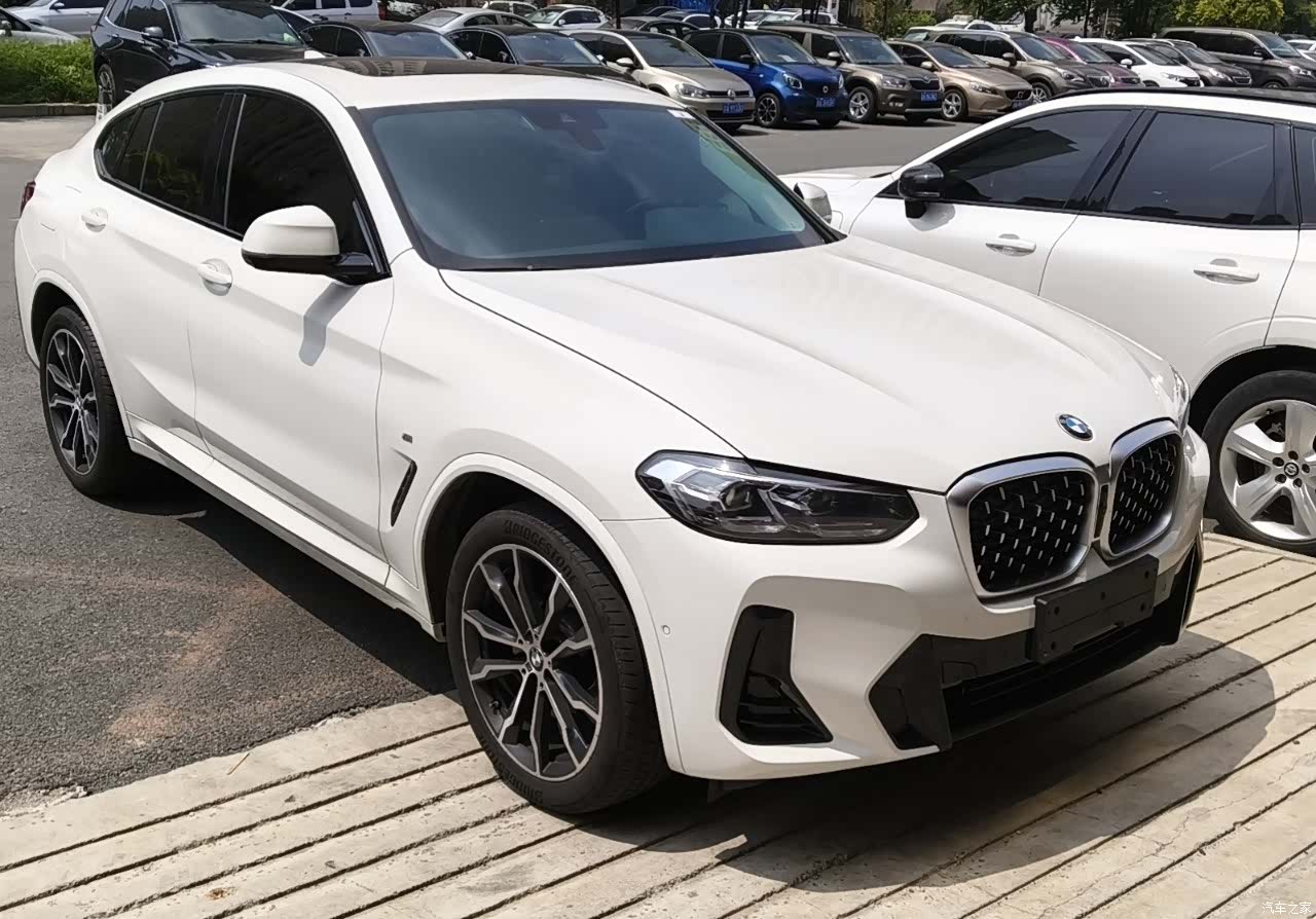 BMW X4, 2022 3