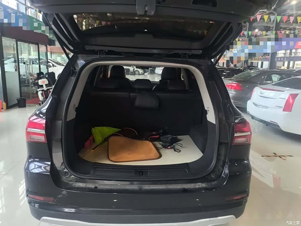 Roewe RX5, 2018 15
