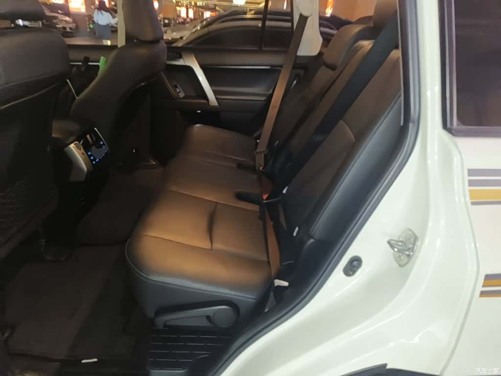 Toyota Prado, 2018 17
