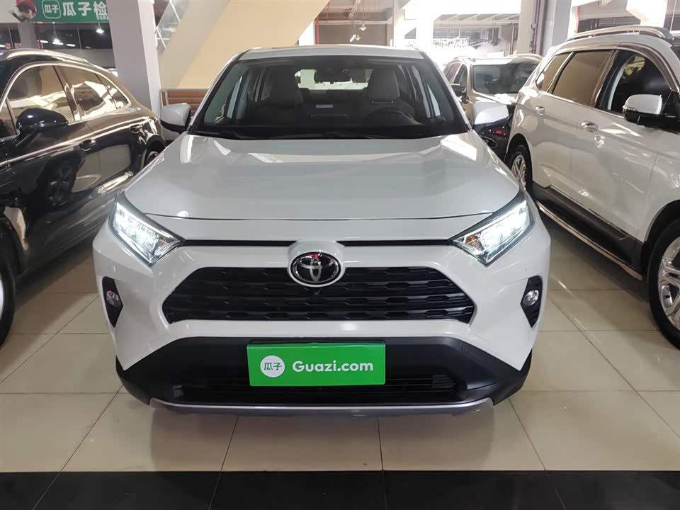 Toyota RAV4 Rongfang