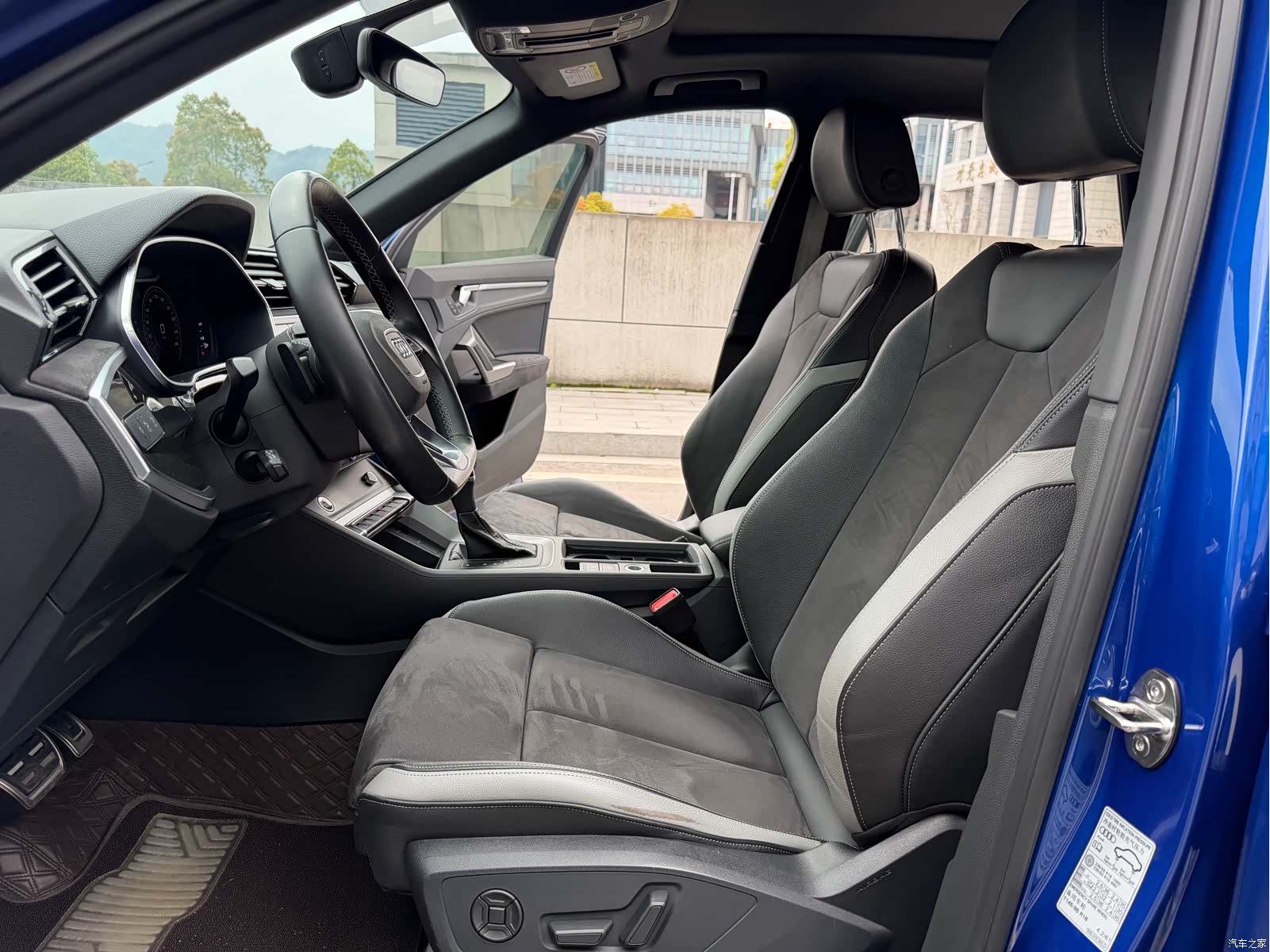 Audi Q3, 2022 9