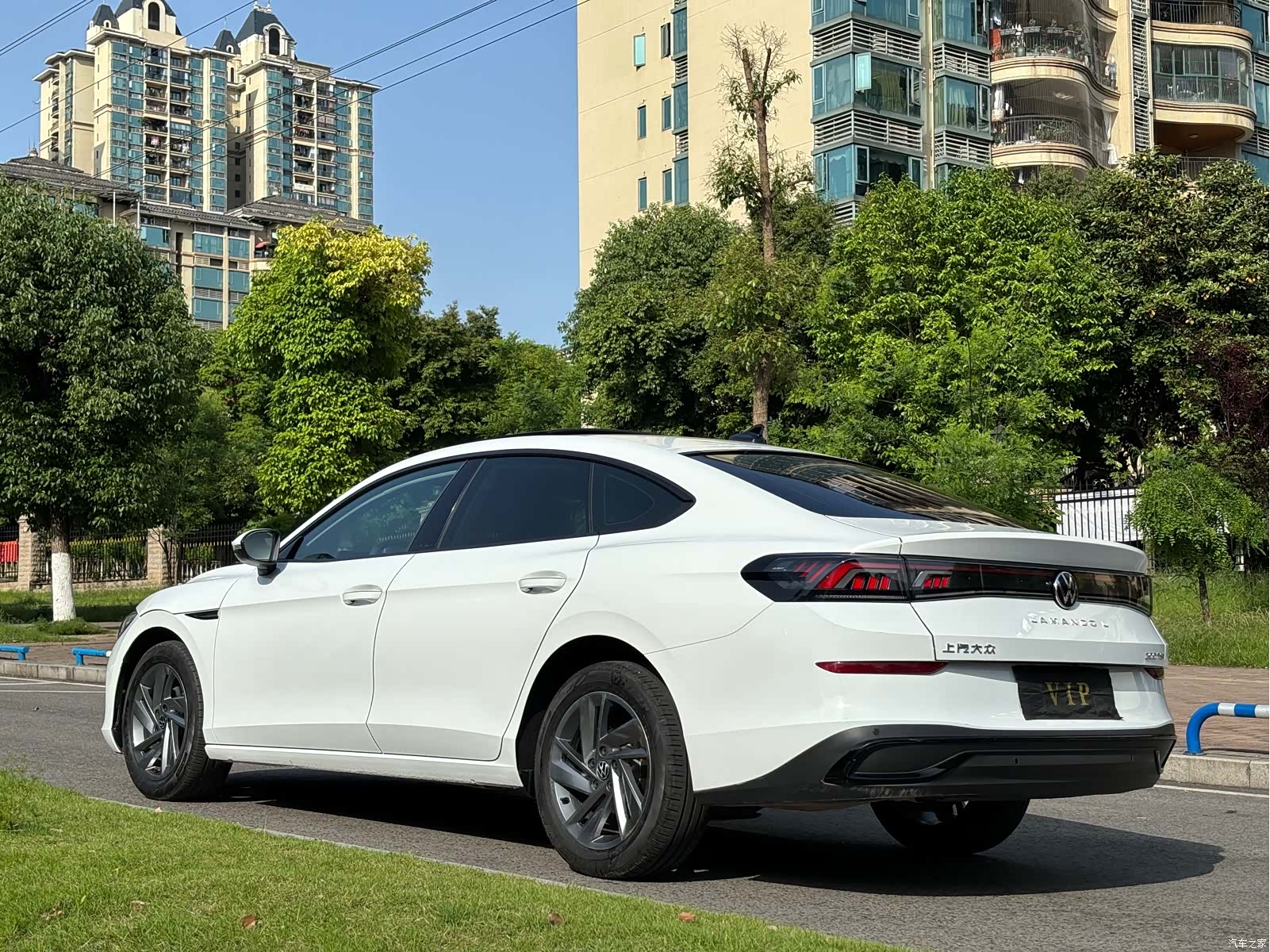 Volkswagen Lamando, 2024 все фото
