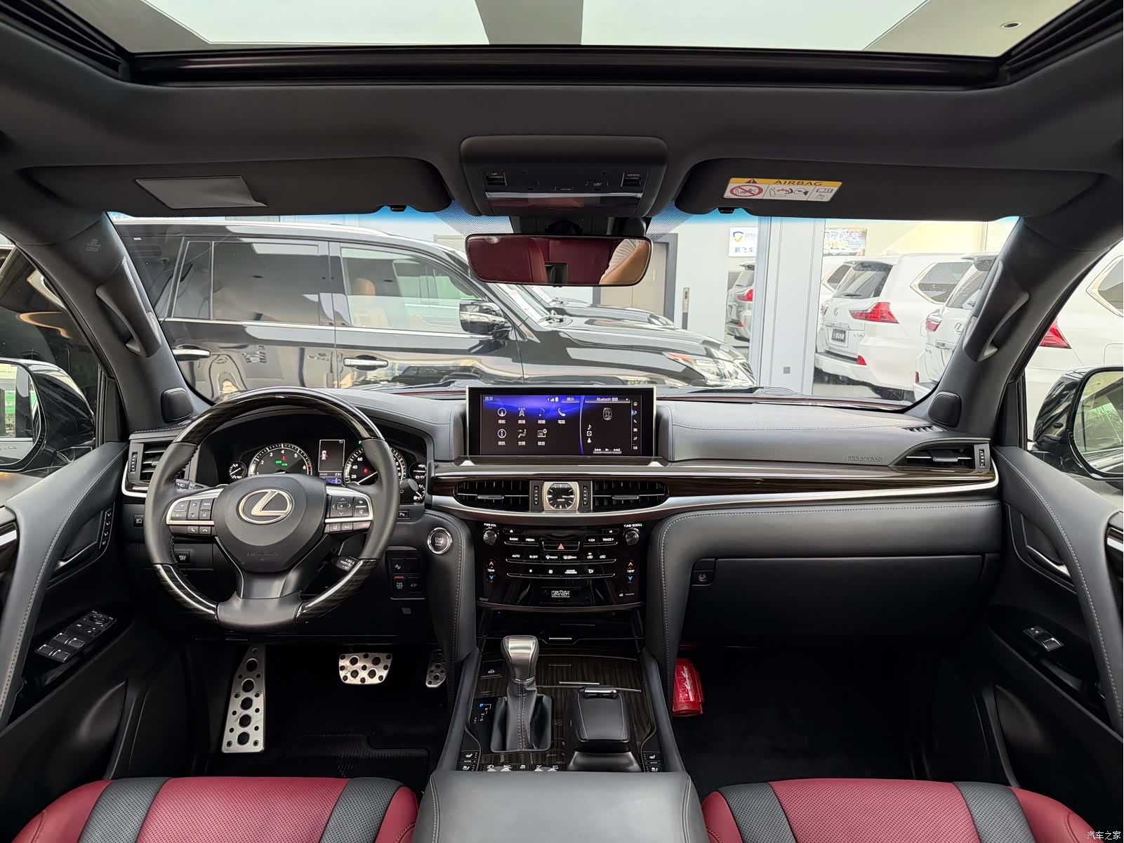Lexus LX, 2019 8