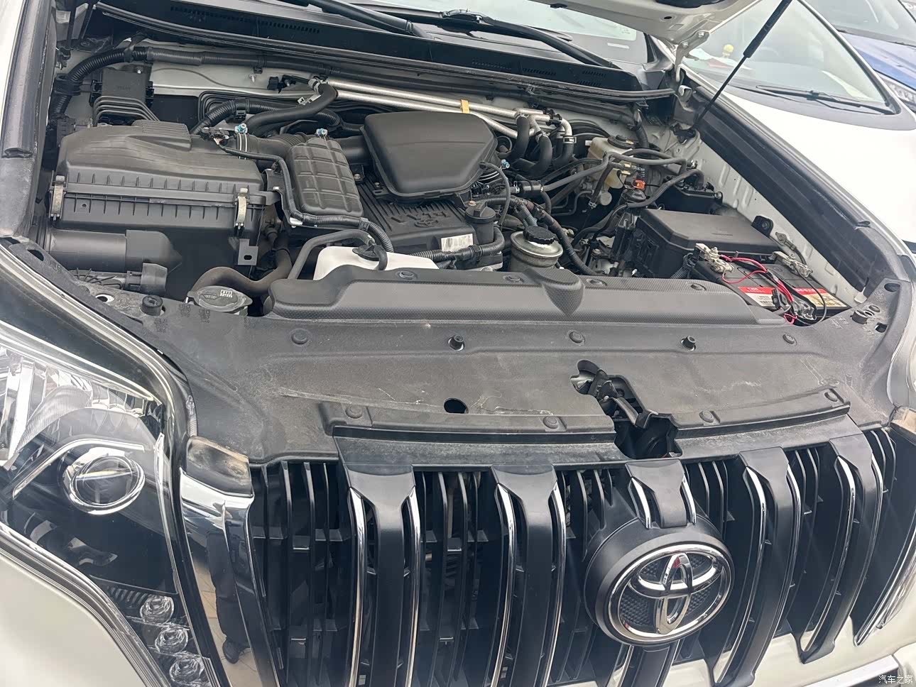 Toyota Prado, 2015 13