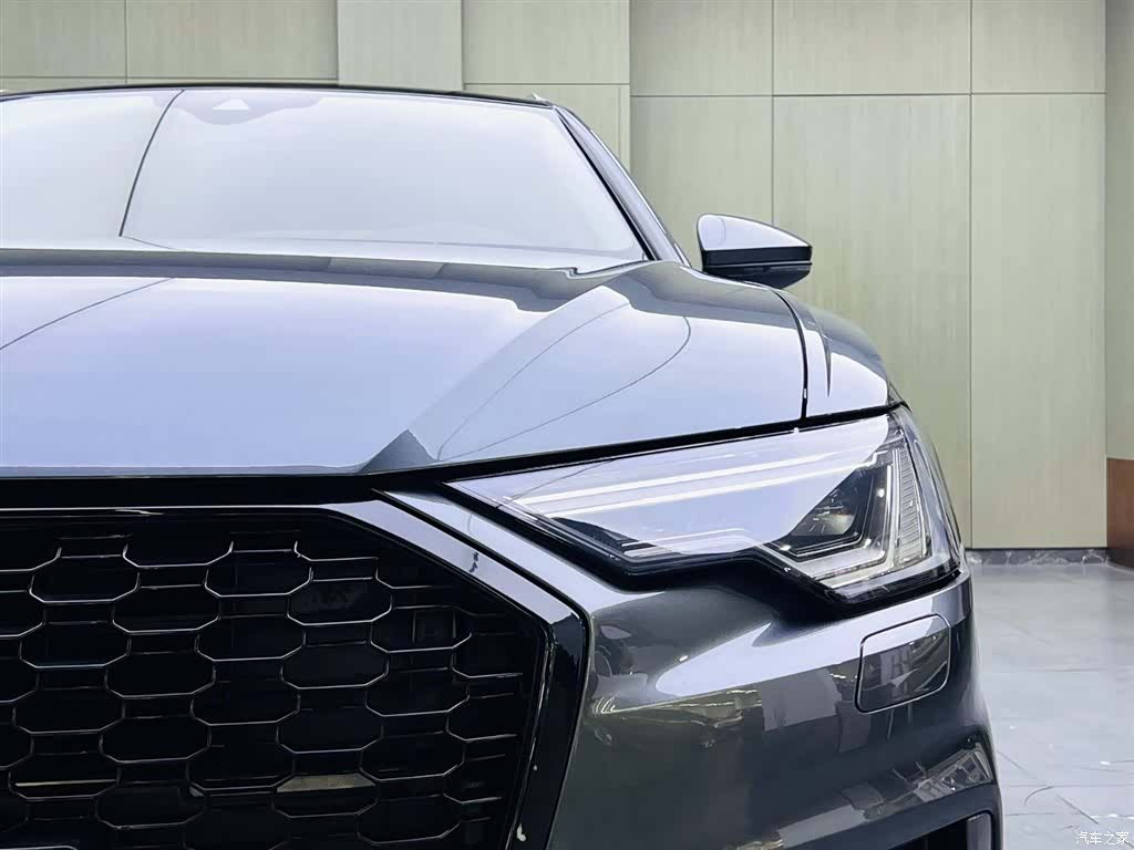 Audi A6, 2021 7