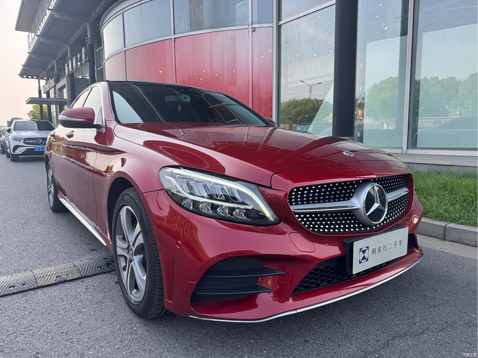 Mercedes-Benz C-Class, 2020 3