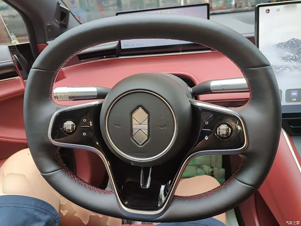 Luxeed S7, 2025 11