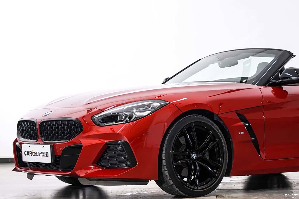 BMW Z4, 2022 все фото
