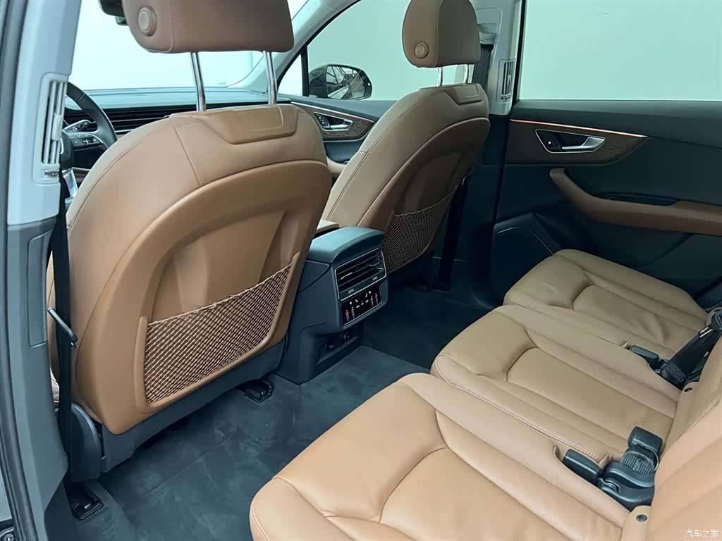 Audi Q7, 2021 21