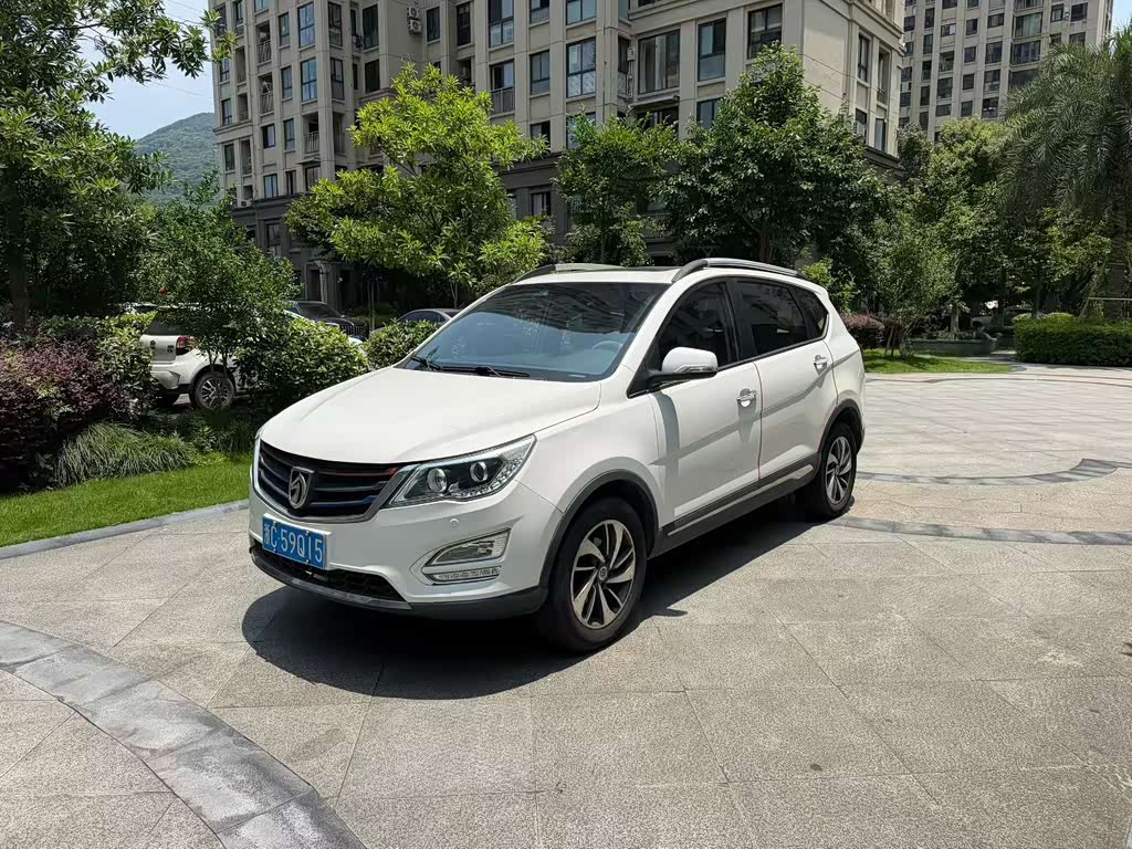 Baojun 560