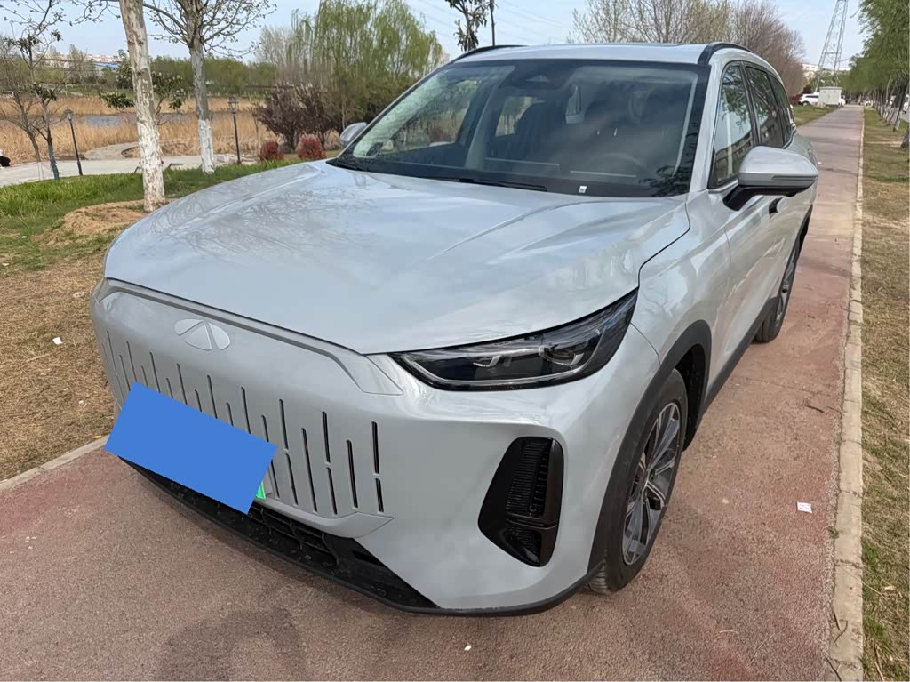 Chery T9