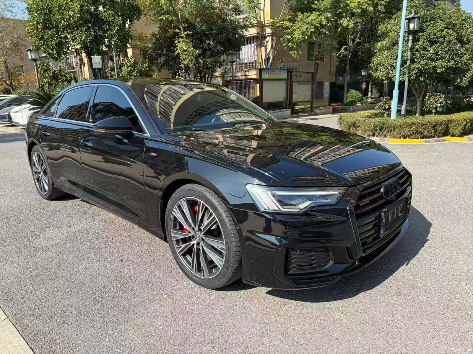 Audi A6L, 2021 3