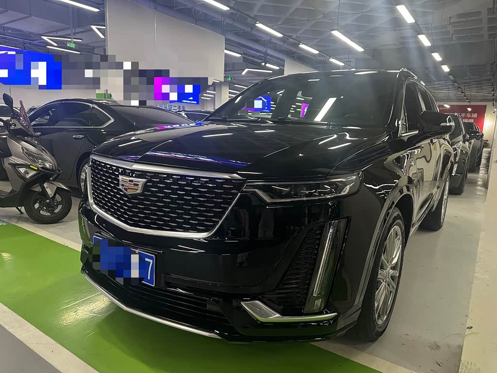 Cadillac XT6