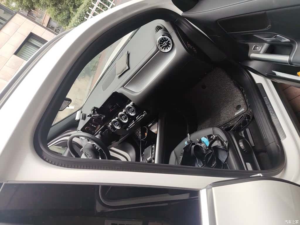 Mercedes-Benz EQA, 2023 20