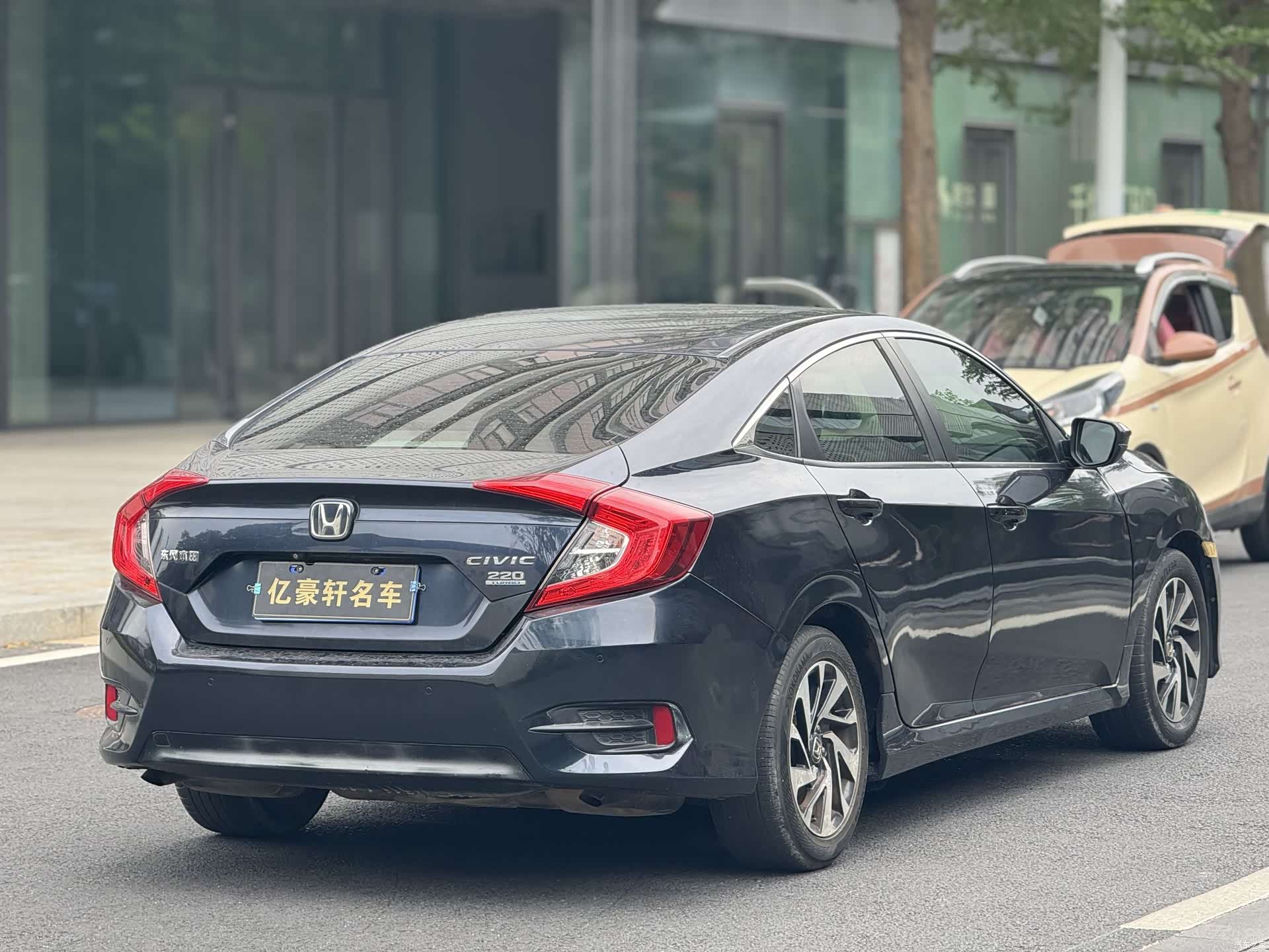 Honda Civic, 2017 все фото