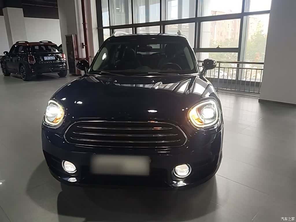 Mini Countryman, 2019 3