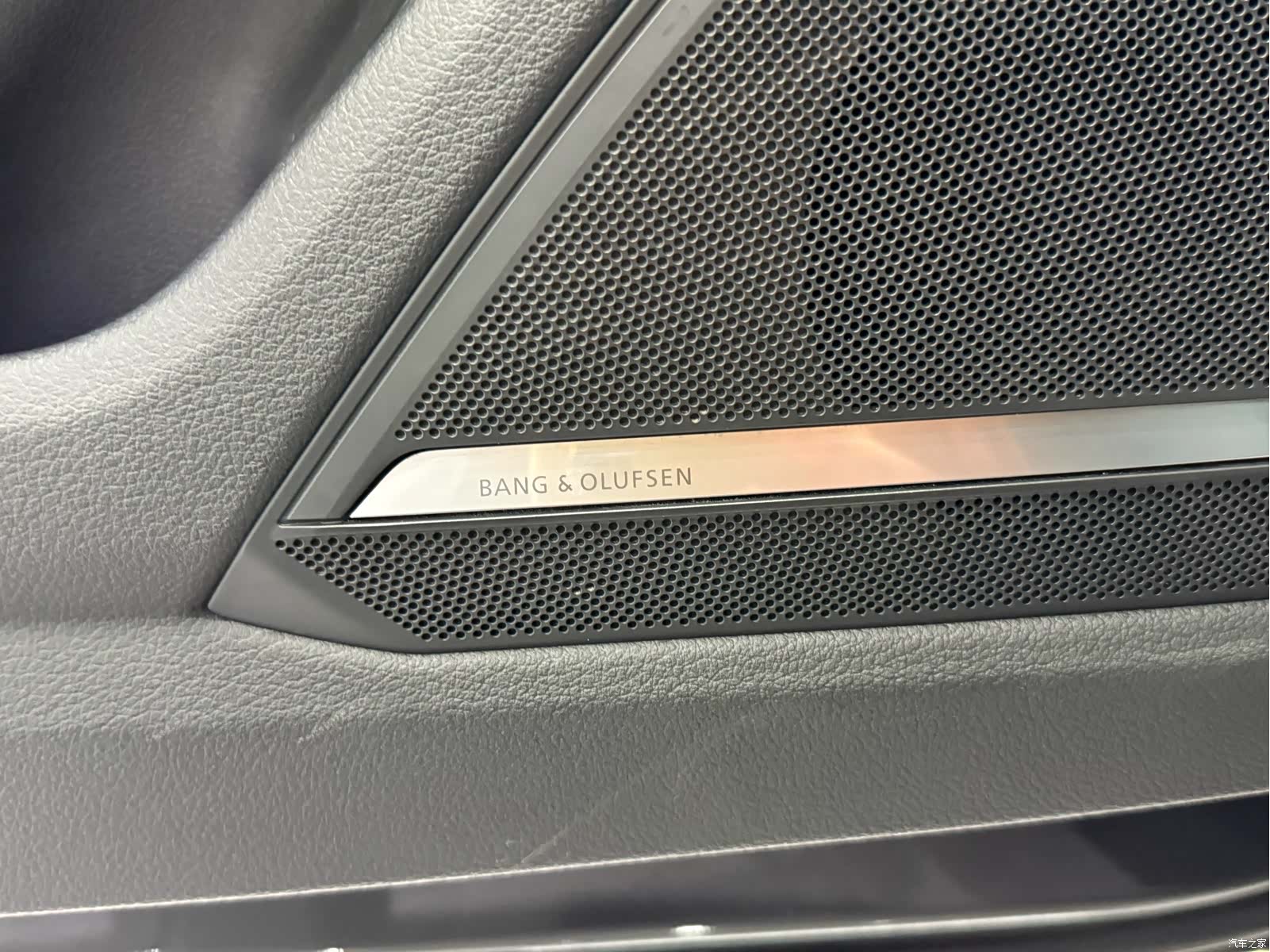 Audi A6L, 2021 9