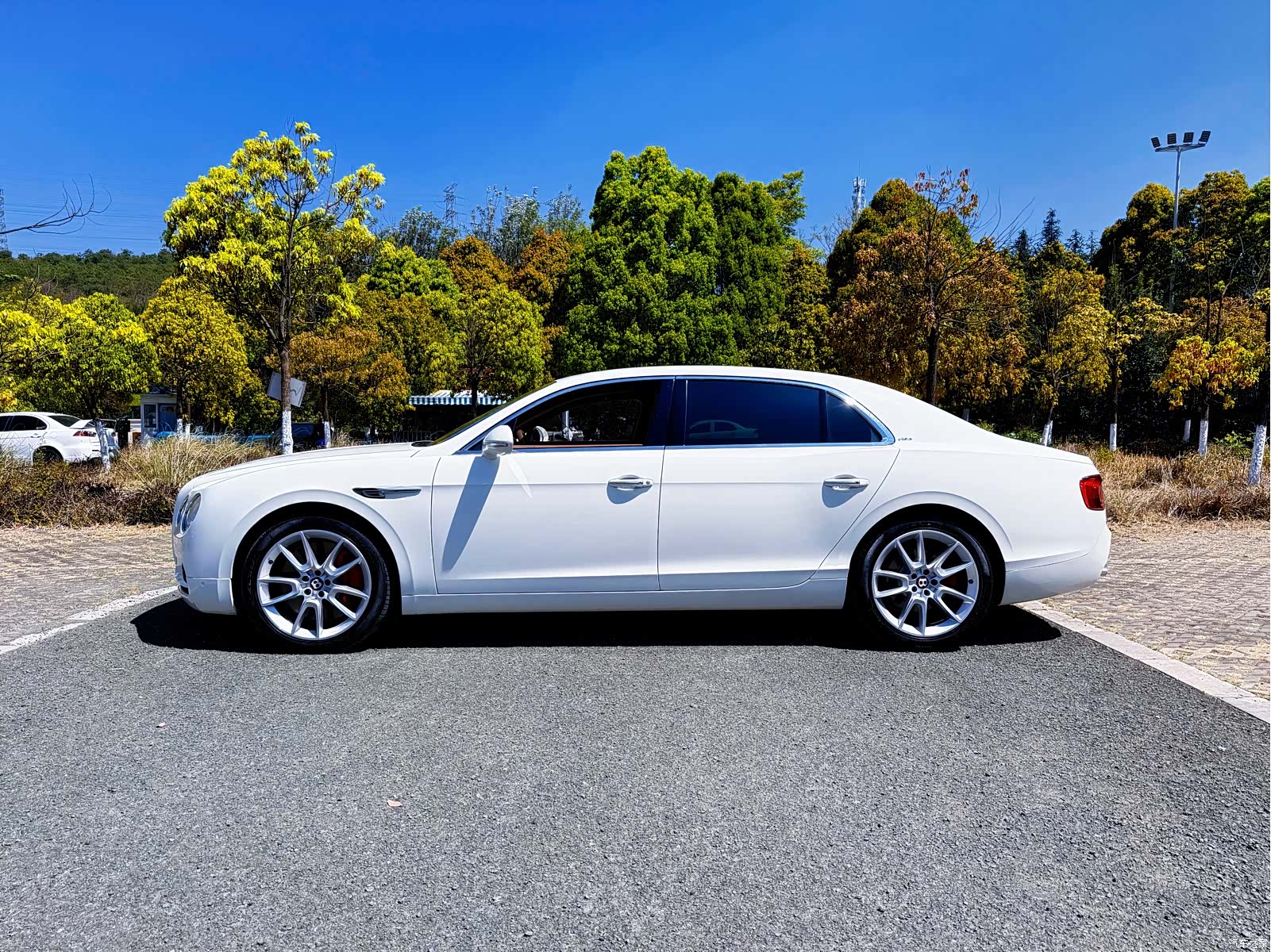 Bentley Flying Spur, 2020 17