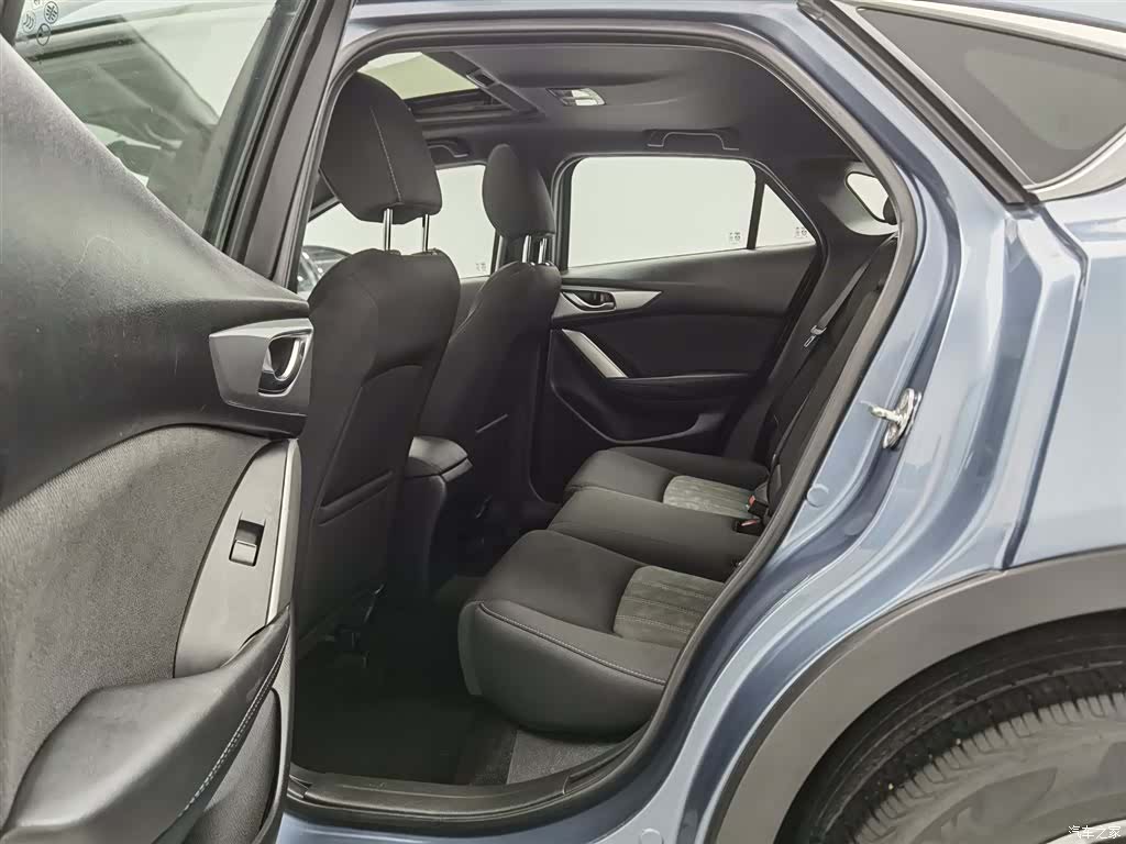 Mazda CX-4, 2017 15