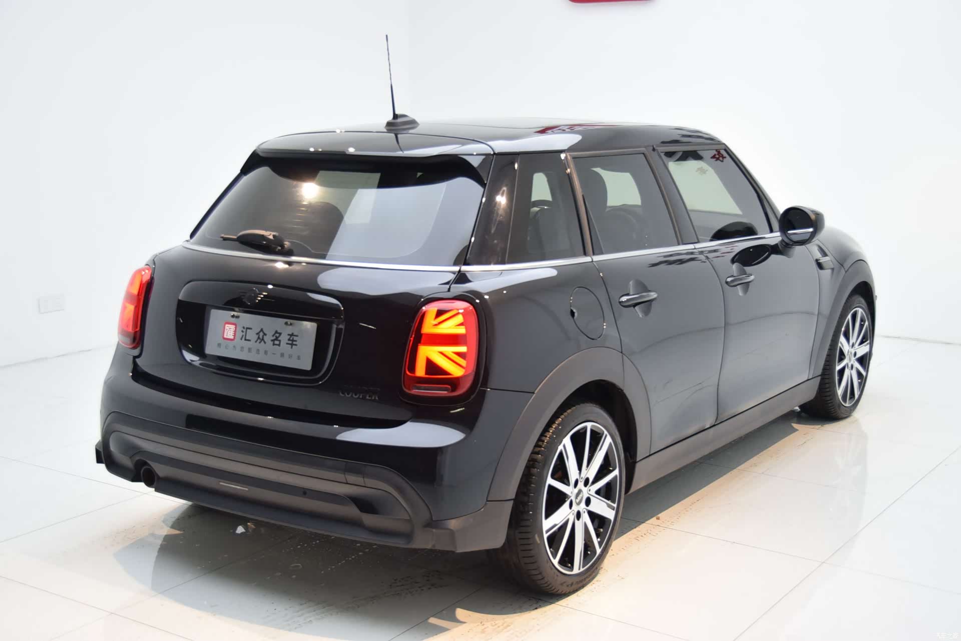 Mini Cooper, 2023 24