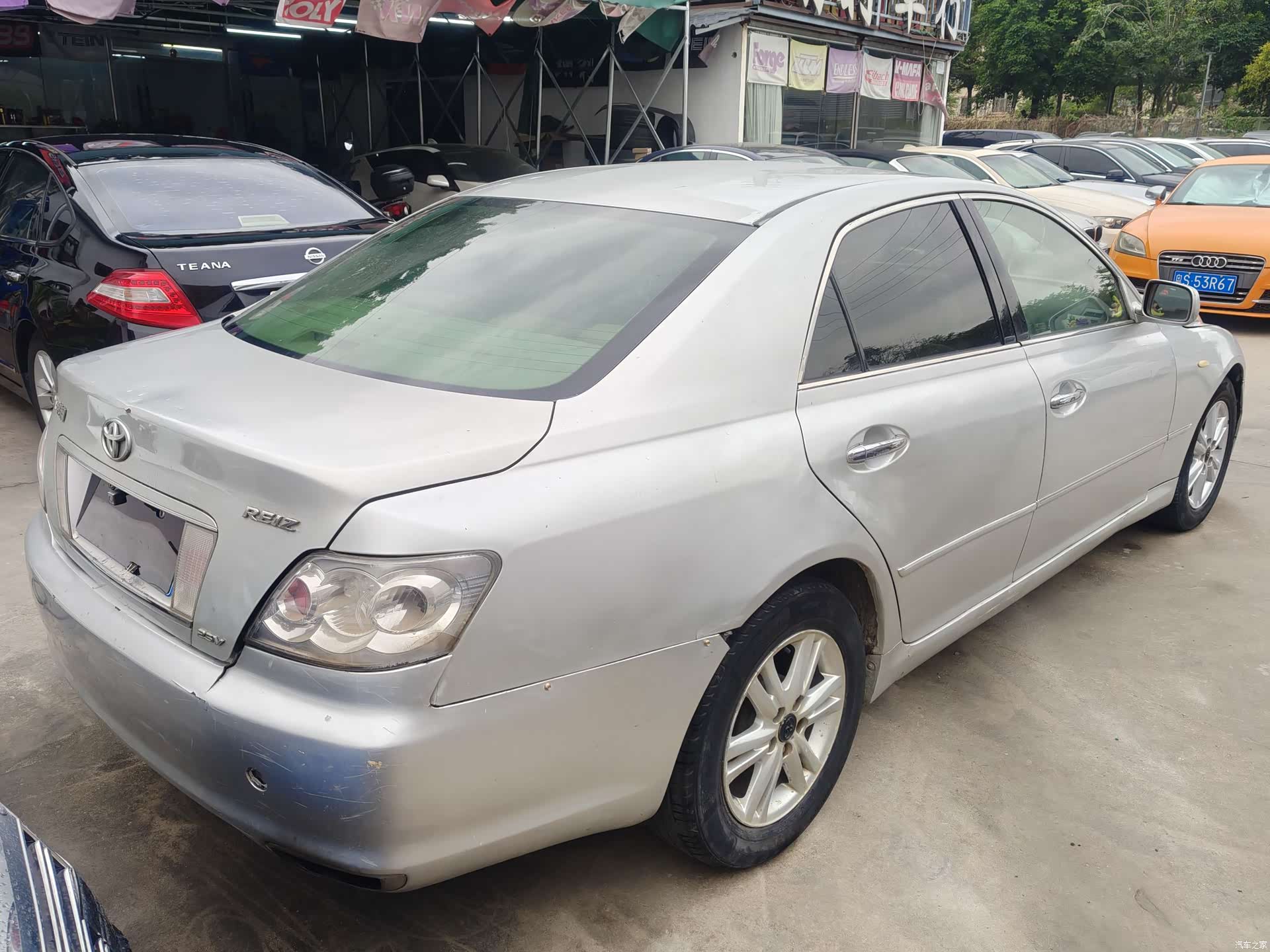 Toyota 2.5V, 2006 4
