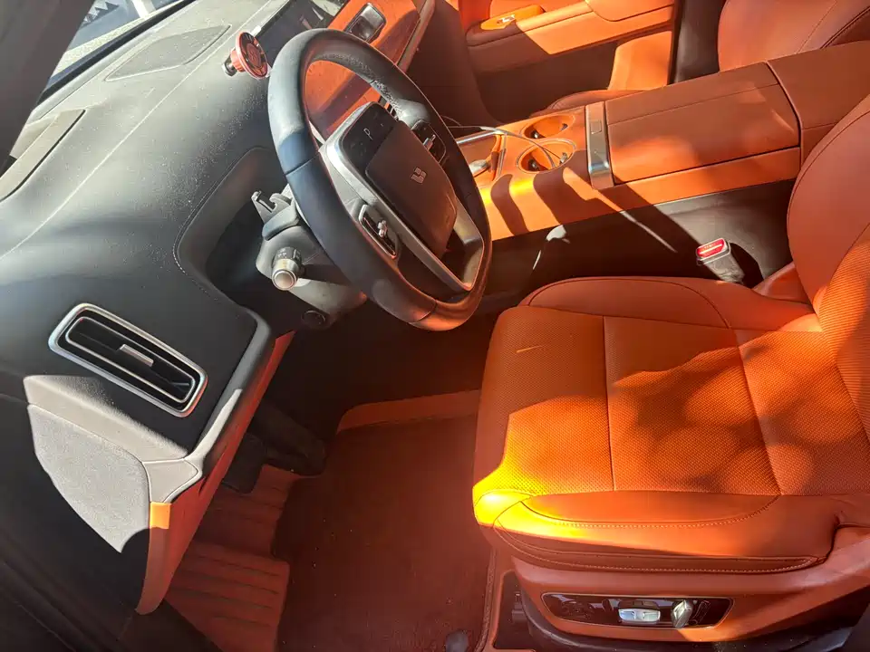 Li Auto Ideal L7