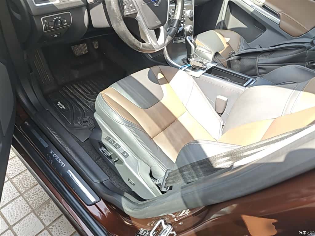 Volvo XC60, 2015 15