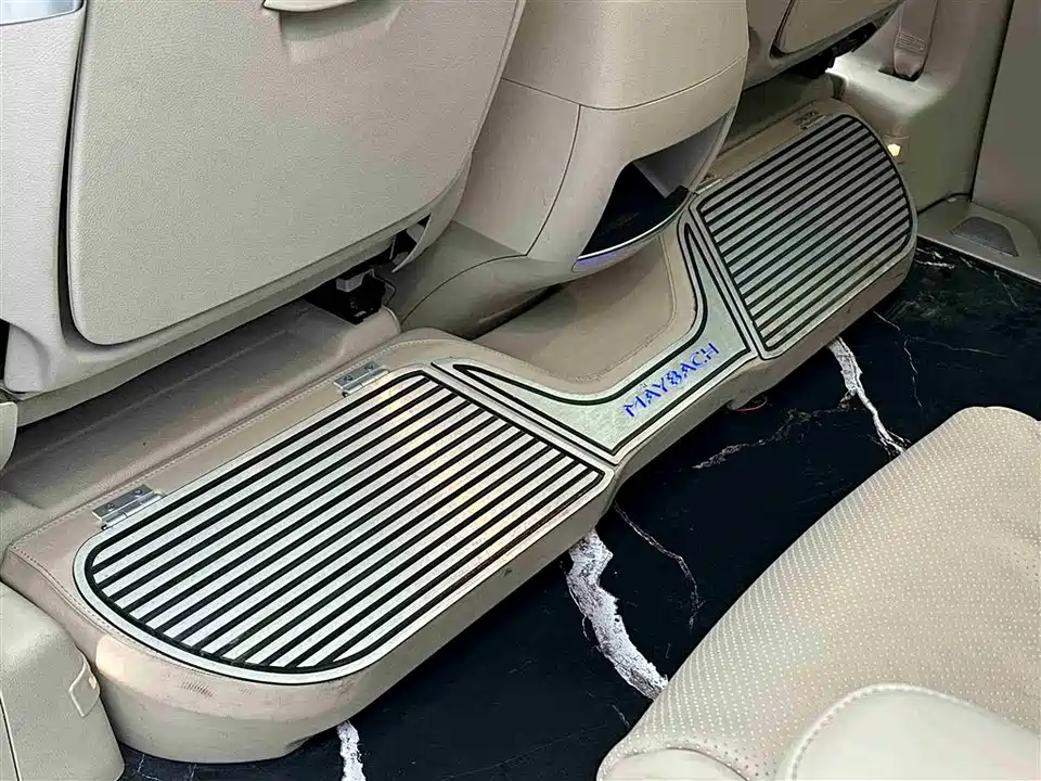 Mercedes-Benz V-class Mercedes-Benz V-class
