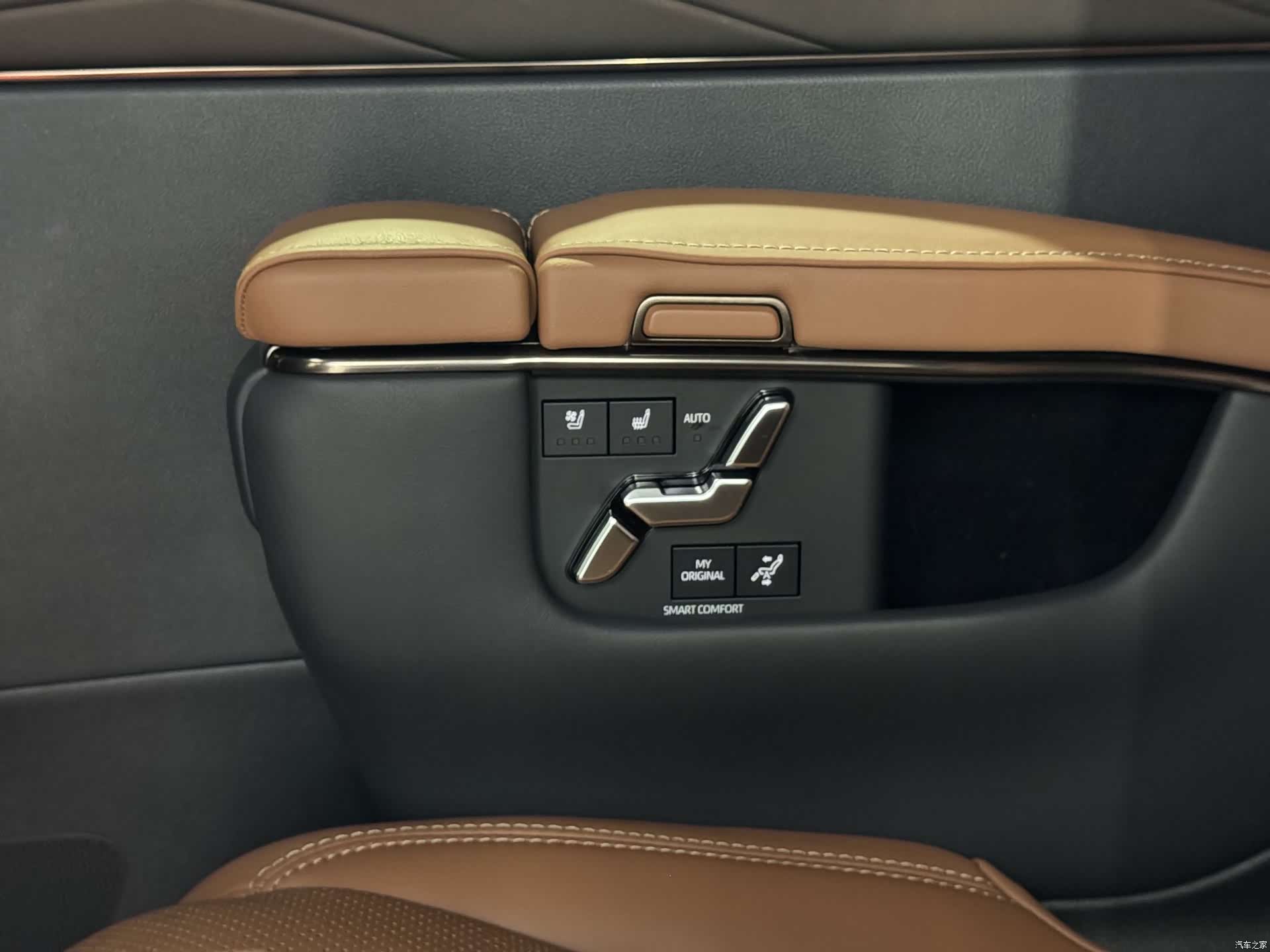 Toyota Alphard, 2025 27